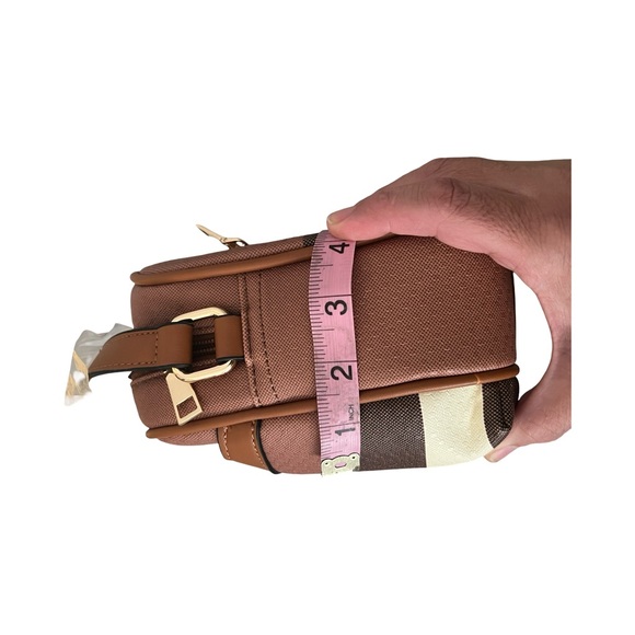 Elegant Vegan Leather Brown Plaid Women's Bag with Matching Wallet - Picture 12 of 16